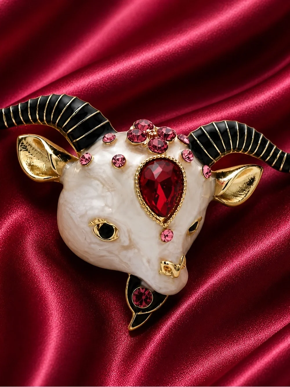 Luxury Ram Goat Head Red Ruby Crystal Brooch